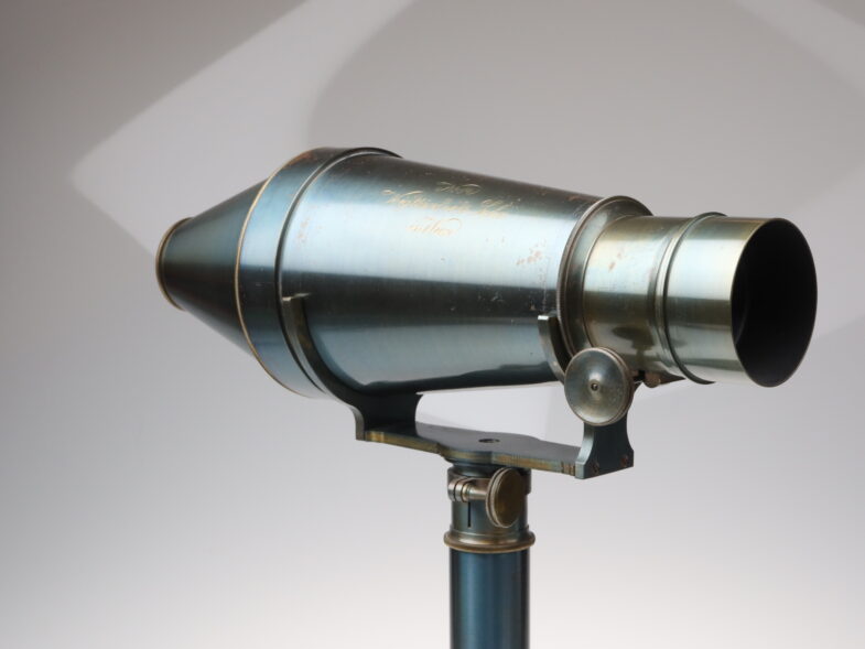 Voigtländer daguerreotype metal camera Petz val lens Replica 98303 - Image 6