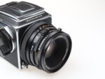 Hasselblad 500C/M Kamera camera Zeiss Planar 80mm f2.8 T* CF Objektiv lens 98406 – Bild 10