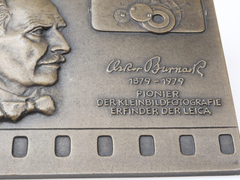Leica Schild Oskar Barnack 1879-1979 100 Jahre  98408 – Bild 2