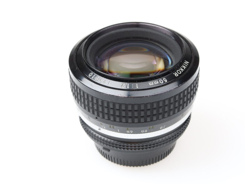 Nikon Nikkor 50mm f1.2 Ai Objektiv Lens 98446 near mint wie neu – Bild 3