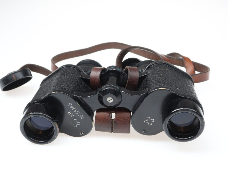 Kern AR 6x24 1952 Armee Modell Fernglas Strichplatte binoculars  98281 – Bild 7