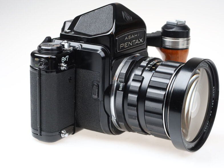 Pentax 6x7 Holzgriff Kamera camera Takumar 55mm f3.5 Objektiv lens 98169/98168 – Bild 6