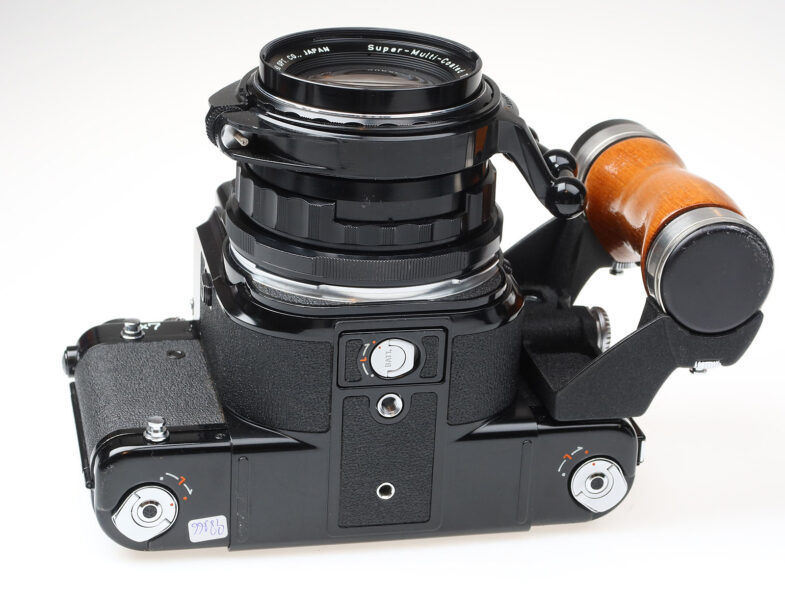Pentax 6x7 Holzgriff Kamera camera Takumar 105mm f2.4 Objektiv lens 98166/98167 – Bild 6