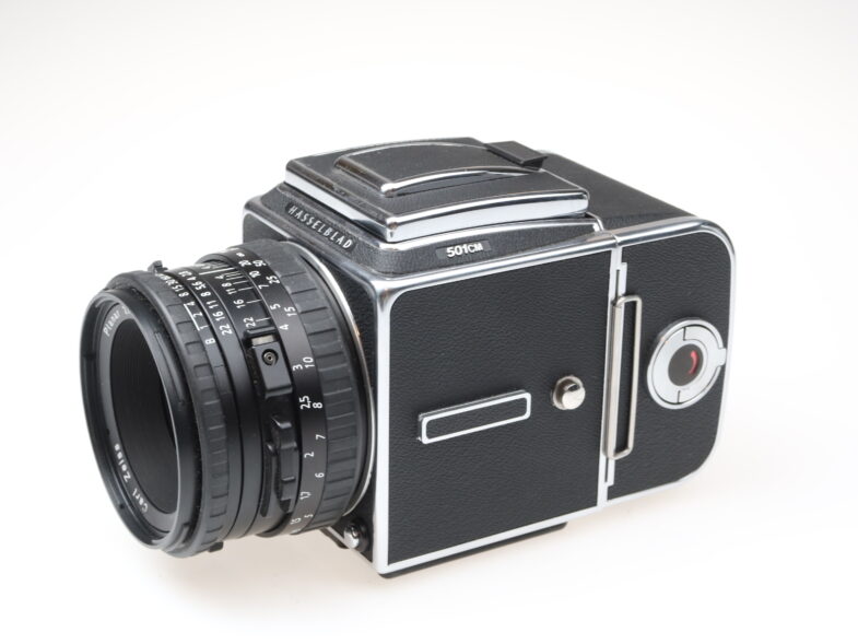Hasselblad 501CM Kamera Planar 80mm f2.8 T* CB Objektiv 98504 near mint - Image 2