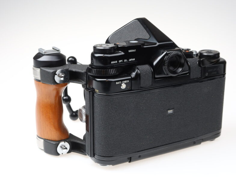 Pentax 6x7 Holzgriff Kamera 90mm f2.8 Objektiv lens 98528 near mint – Bild 7