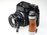 Pentax 6x7 Holzgriff Kamera 90mm f2.8 Objektiv lens 98528 near mint – Bild 5