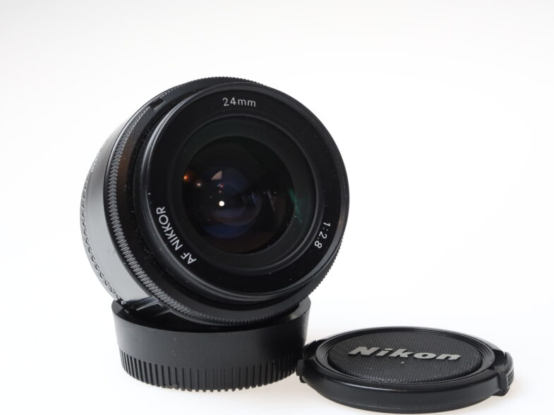 Nikon AF Nikkor 24mm f2.8 Objektiv