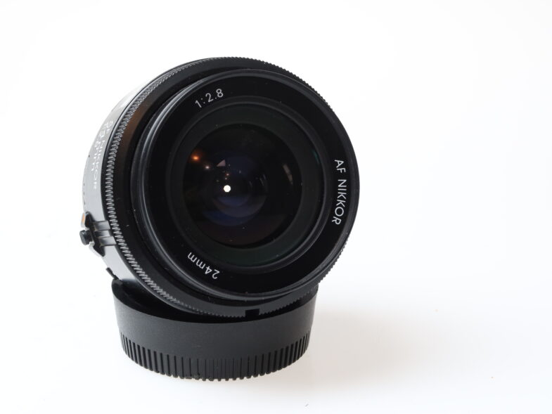 Nikon AF Nikkor 24mm f2.8 Objektiv Lens 98633 – Bild 6
