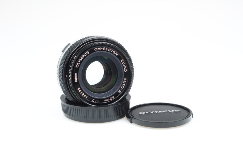 Olympus Pen OM System 40mm f2 Auto-S Zuiko Objektiv