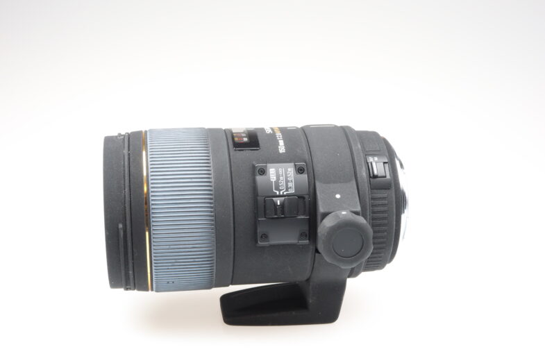 Sigma 150mm f2.8 APO Macro DG HSM EX lens Olympus mount 98763 near mint – Bild 3