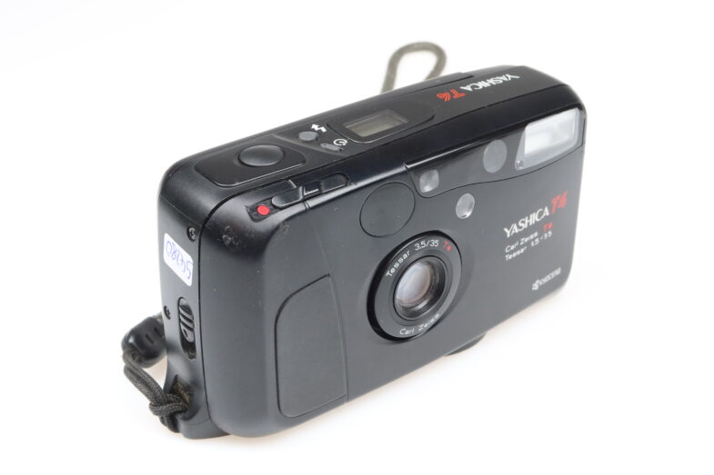 Yashica T4 Kamera camera Carl Zeiss Tessar 35 mm f3.5 T* Objektiv lens 94280 - Image 2