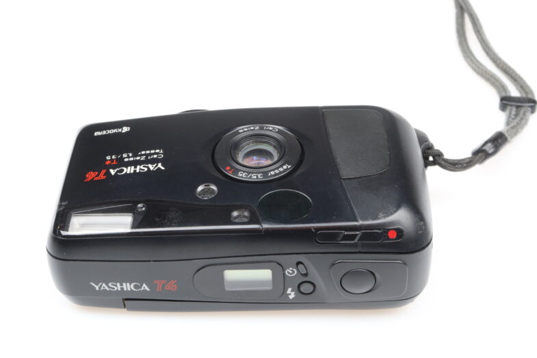Yashica T4 Kamera camera Carl Zeiss Tessar 35 mm f3.5 T* Objektiv lens 94280 - Image 5