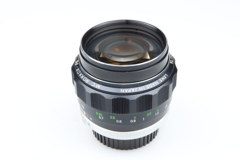 Minolta MC Rokkor-PG 58mm f1.2 Objektiv Lens 98863 near mint - Image 2