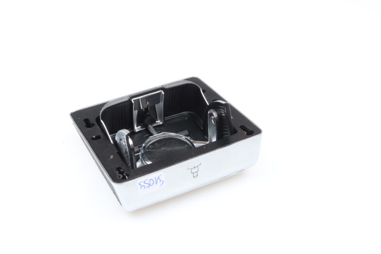 Pentacon Six Schachtsucher Waist Level Finder 91059 - Image 5