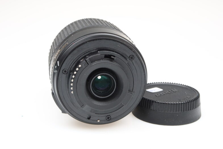Nikon AF-S DX Nikkor ED 55-200mm f4-5.6 G DX Objektiv Lens 98792 – Bild 8
