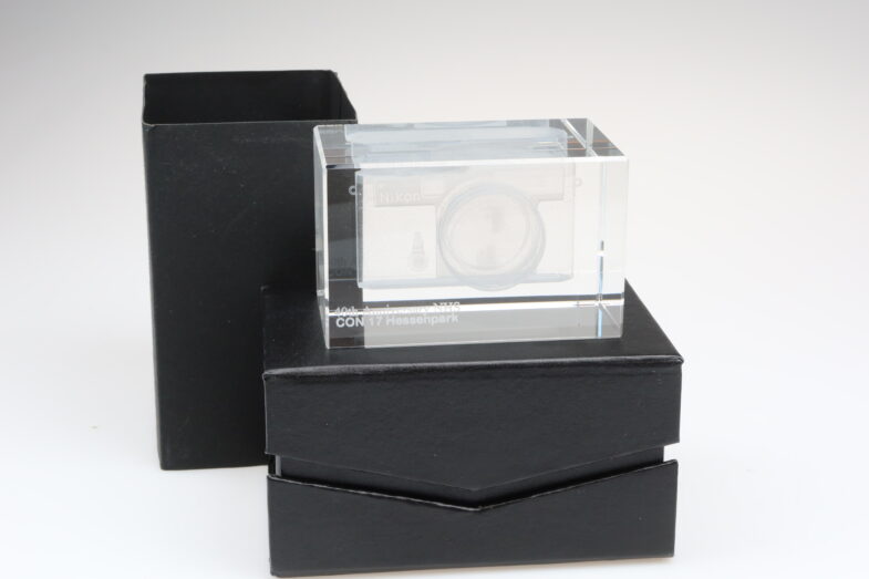 Nikon SP 40th Anniversary AHS CON 17 Hessenpark Hologramm