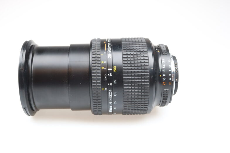 Nikon AF Nikkor 28-200mm f3.5-5.6 D Objektiv Lens 99009 – Bild 6