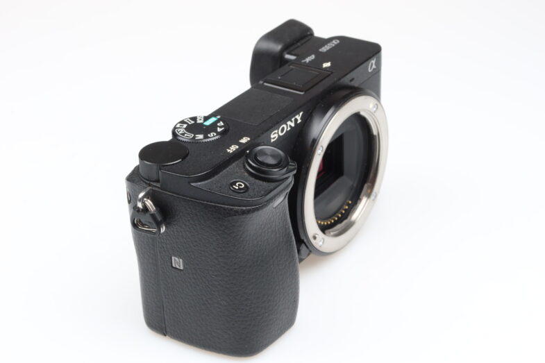 SONY alpha 6300 4K Kamera camera 17800 Auslösungen 99121 - Image 3