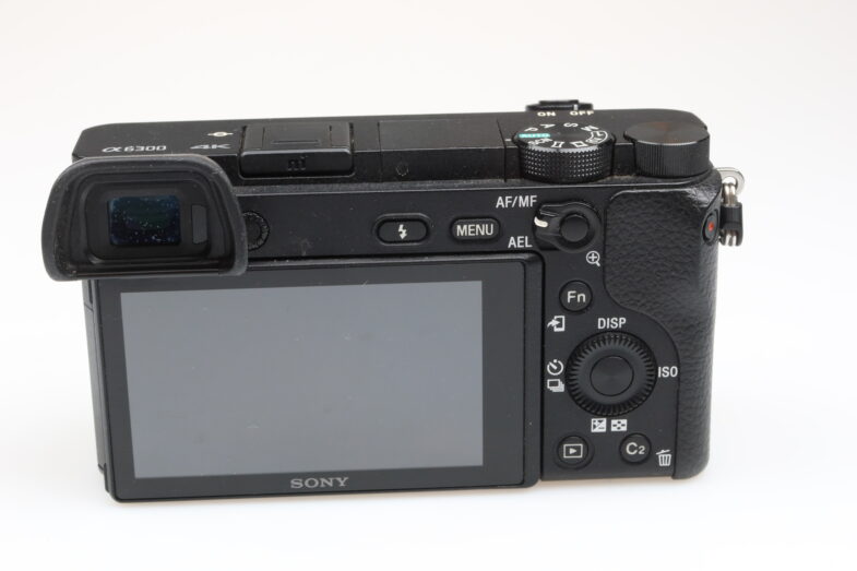 SONY alpha 6300 4K Kamera camera 17800 Auslösungen 99121 - Image 5