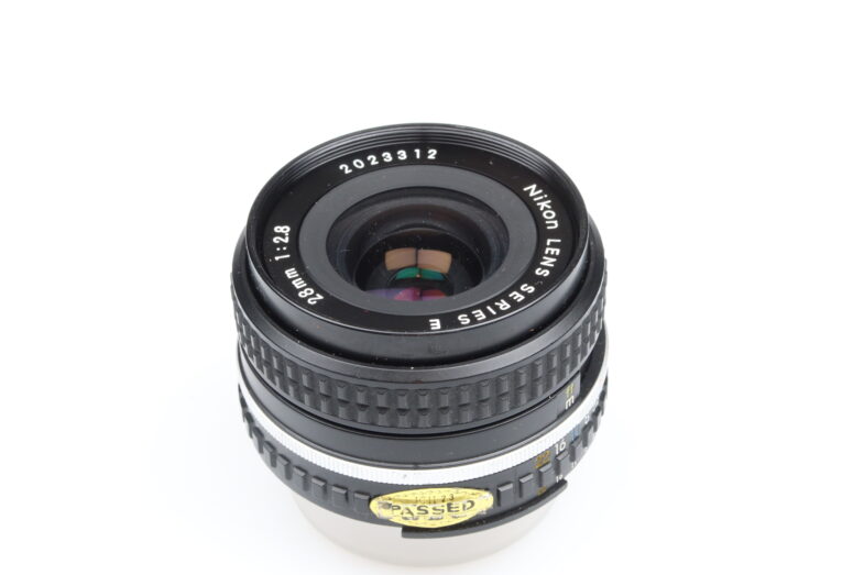 Nikon 28mm f2.8 Serie E AiS Objektiv Lens 99052 – Bild 3