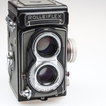 Rolleiflex T Model 1 grey Kamera camera Zeiss Tessar 75mm f3.5 Objektiv Rollei