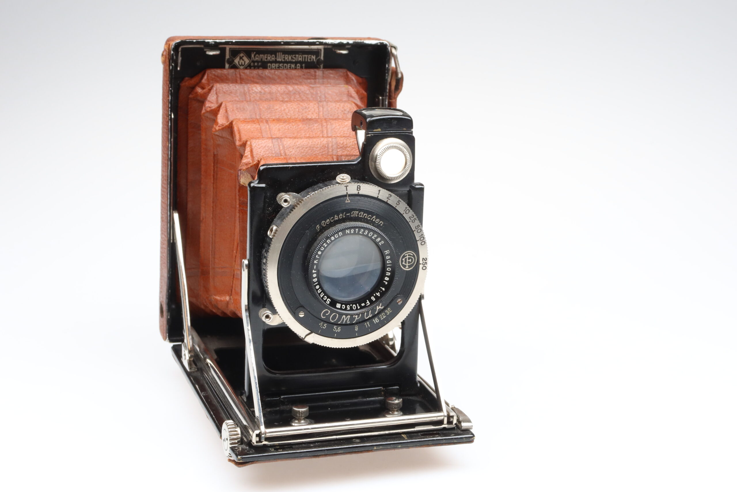 IMG_5974 KW Dresden patent Etui Kamera camera Radionar 10,5cm braun Luxus