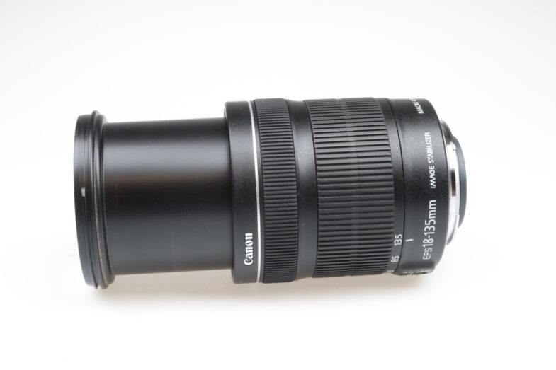 Canon Zoom EF-S 18-135mm f3.5-5.6 IS STM Objektiv Lens 99269 – Bild 2