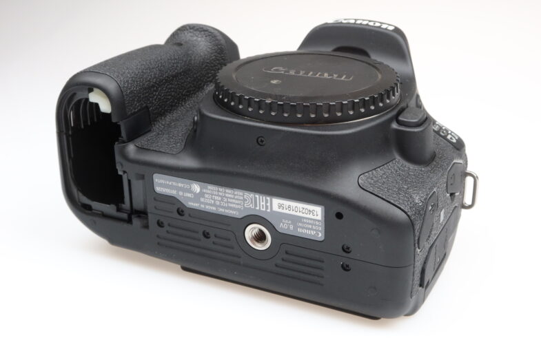Canon EOS 80D Body Kamera Camera Batterie Griff BG-1T 99271 near mint – Bild 13