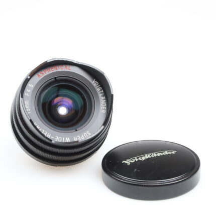 Voigtländer Super Wide Heliar 15mm f4.5 ASPH Objektiv Leica M39 mount