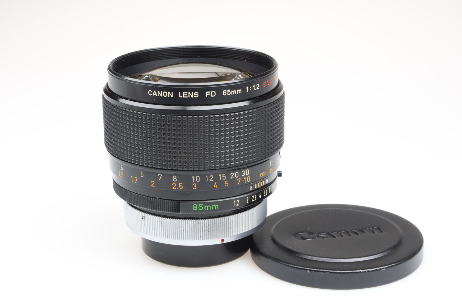 IMG_8842 Canon FD 85mm f1.2 SSC Aspherical Objektiv lens
