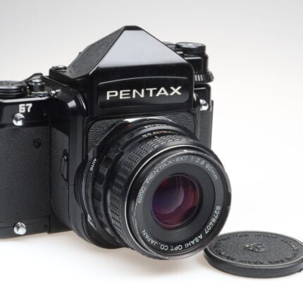 Pentax 67 Kamera camera SMC Pentax 6x7 90mm f2.8 Objektiv lens