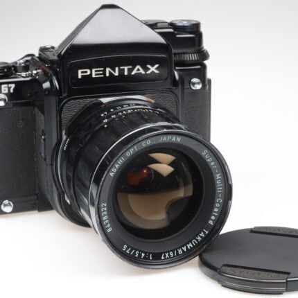 Pentax 67 Kamera camera SCM Takumar 6x7 75mm f4.5 Objektiv lens