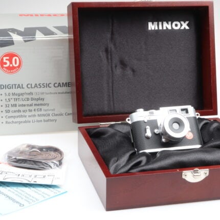 Minox Leica M3 Digital Classic Camera 5.0 full Set