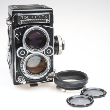 Rolleiflex 2,8F Kamera camera Xenotar 80mm f2.8 Objektiv lens Rollei