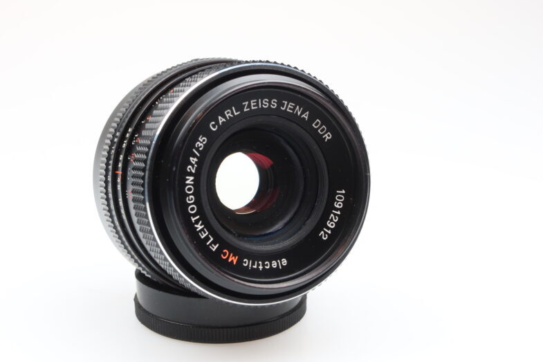 Carl Zeiss Flektogon electric MC 35mm f2.4 lens M42 mount 99399 near mint - Image 7