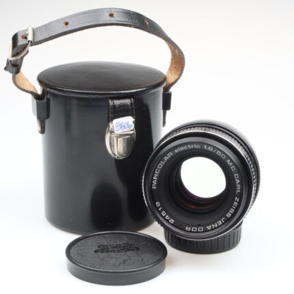 Carl Zeiss Pancolar electric 50mm f1.8 MC lens M42 mount