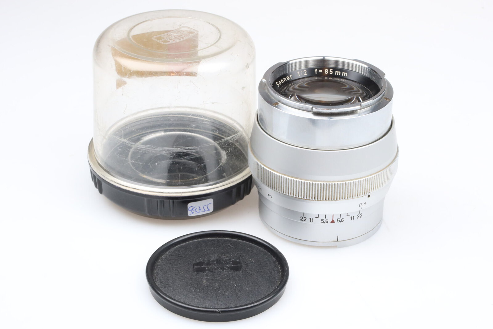 IMG_0150 Carl Zeiss Sonnar 85mm f2 Objektiv Contarex Anschluss mount
