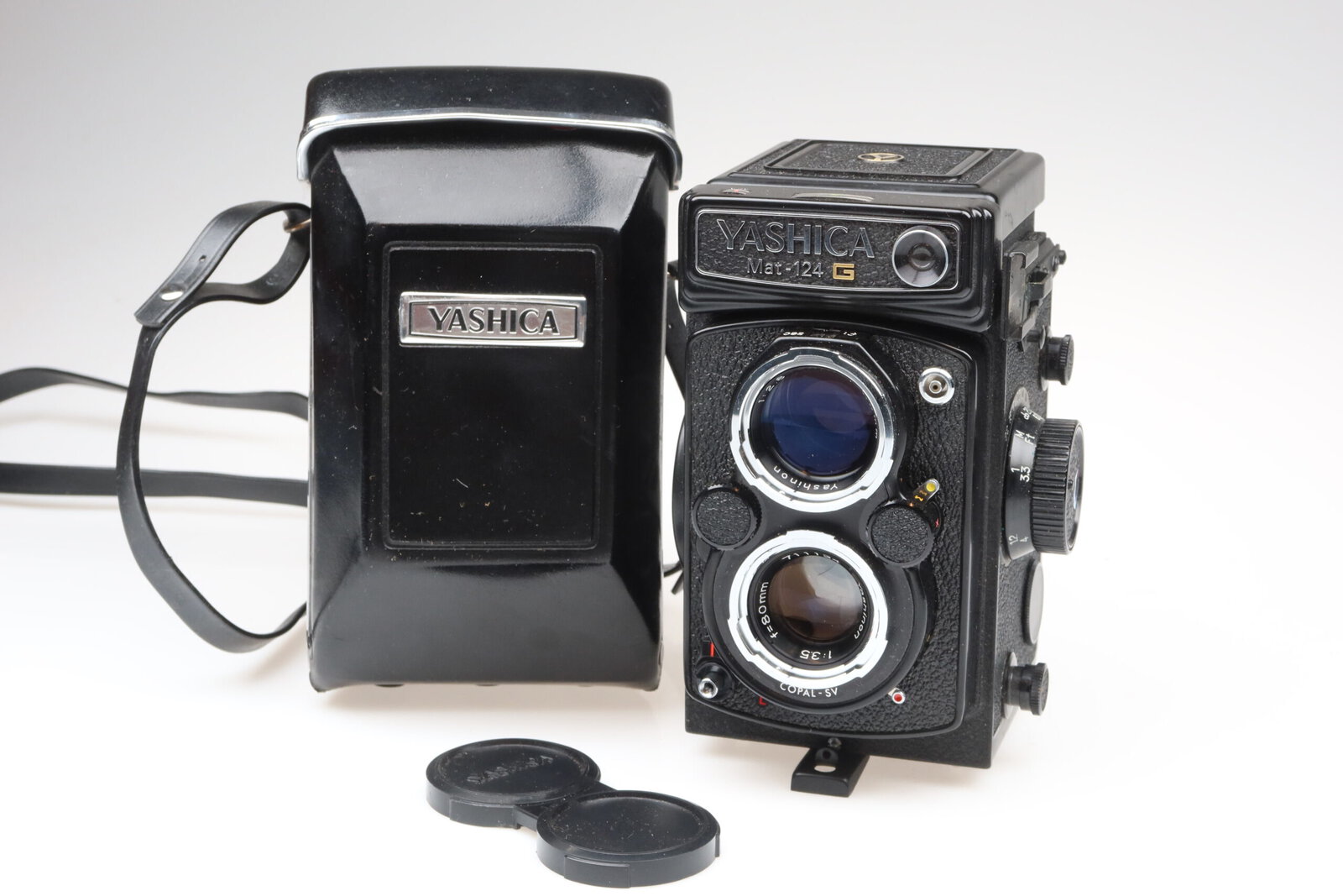 IMG_0257 Yashica Mat 124 G Kamera camera Yashinon 80mm f3.5 lens