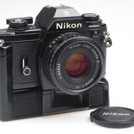 Nikon EM Kamera 50mm f1.8 Objektiv Motor Drive MD-E