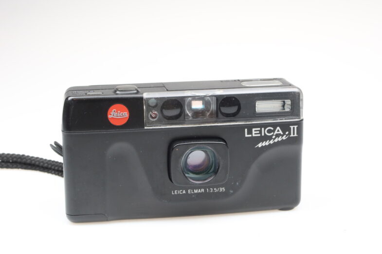 Leica Mini II Kamera Camera Elmar 35mm f3.5 Objektiv lens Leitz