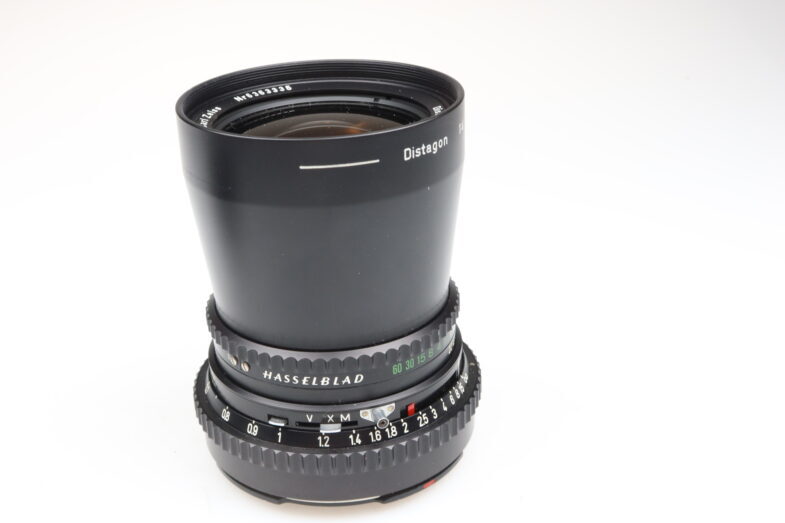 Hasselblad Distagon C 50mm f4 T* 20044 Zeiss Lens 99652 near mint - Image 5