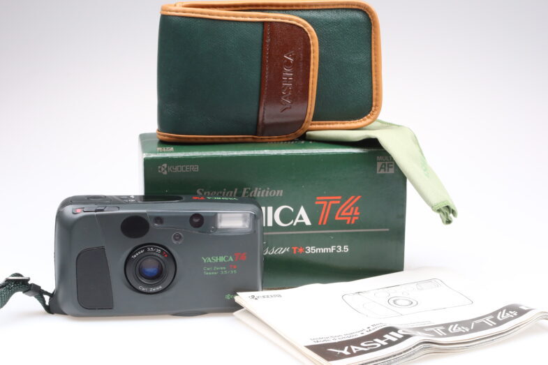 Yashica T4 green Special Edition Kamera Zeiss Tessar 35 mm f3.5 T* lens
