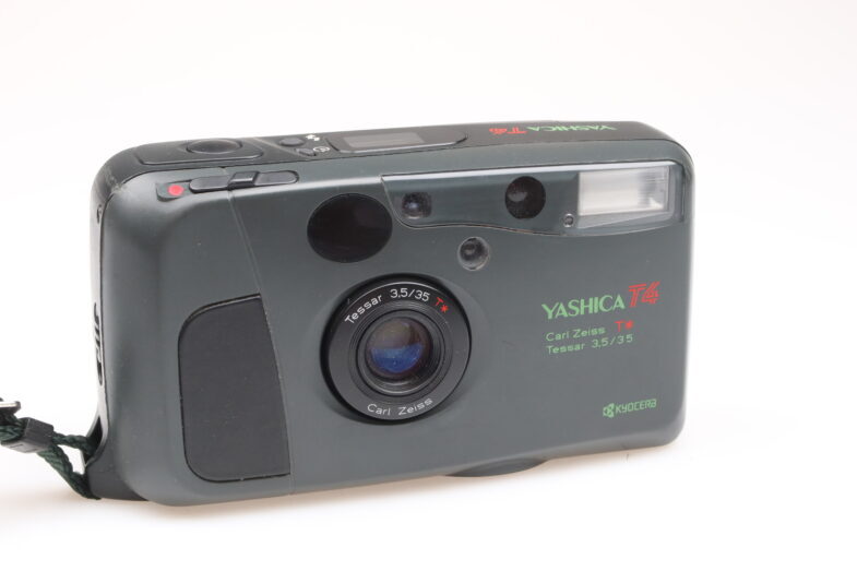Yashica T4 green Special Edition Kamera Zeiss Tessar 35 mm f3.5 T* lens 99674 - Image 2