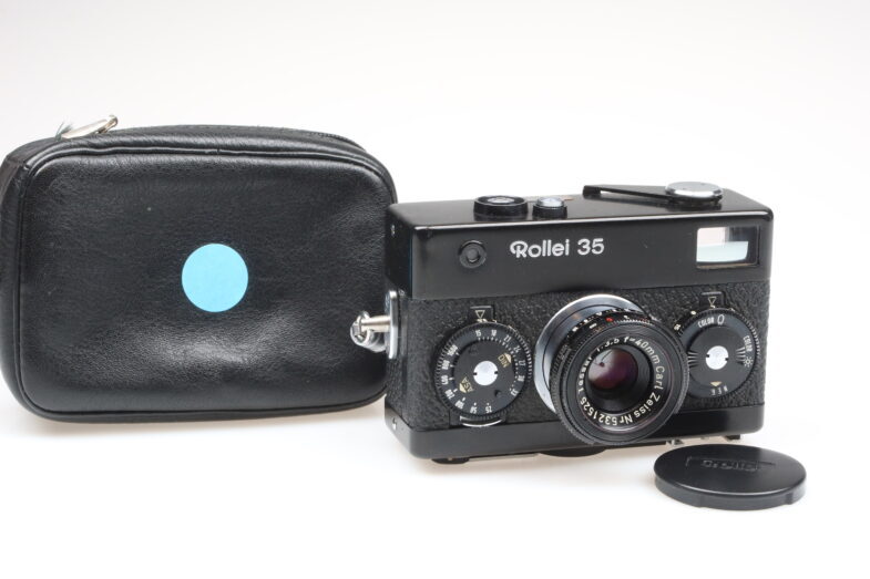 Rollei 35 black paint Germany Kamera Tessar 40mm lens