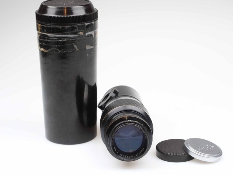 Leica Hektor 135mm f4,5 Objektiv Lens Black chrome Leitz Bakelit Dose M39 97596 – Bild 1
