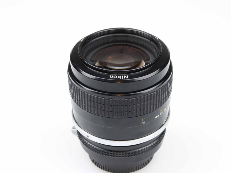 Nikon Nikkor 85mm f1.8 non Ai Objektiv Lens 97506 - Image 5
