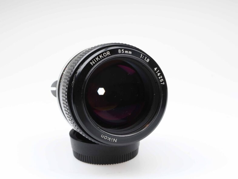 Nikon Nikkor 85mm f1.8 non Ai Objektiv Lens 97506 - Image 6