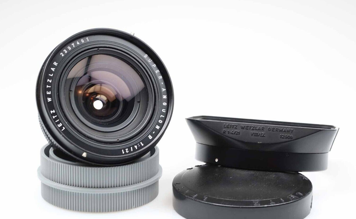 Leica-Super-Angulon-R-21mm-f4-Objektiv-Lens-Leitz-96413-156513675811 Leica Super Angulon R 21mm f4 Objektiv Lens Leitz 96413 - Image 1