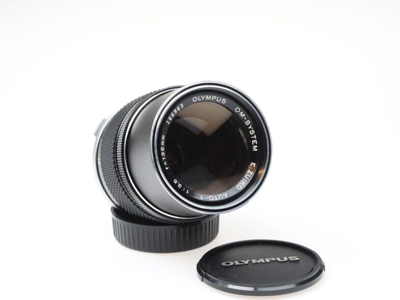 Olympus OM System 135mm f3.5 Auto-T E.Zuiko Objektiv Lens97876 near mint wie neu – Bild 1
