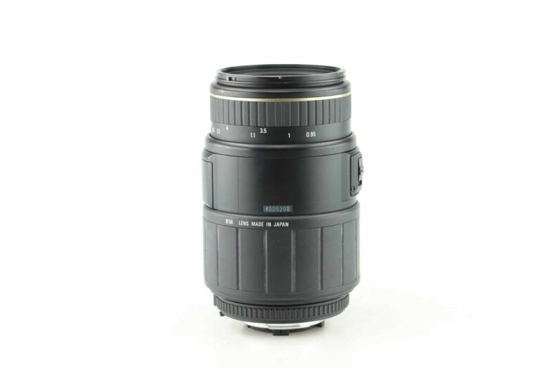 Sigma APO Macro 4 - 5,6 D 70 - 300 mm Objektiv Lens Nikon Anschluss Mount 90638 – Bild 2